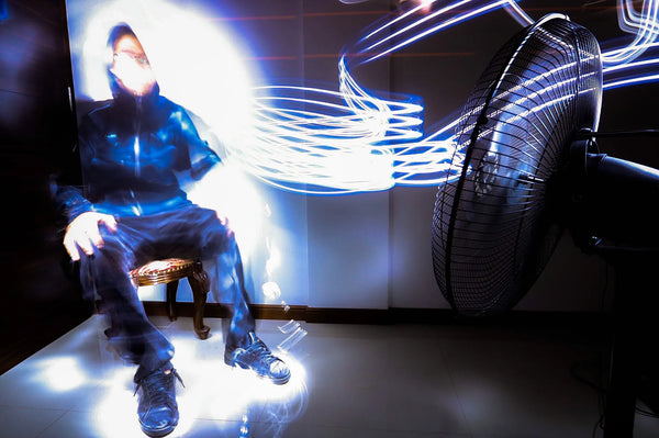 Autorretrato — CLACHECO light painting