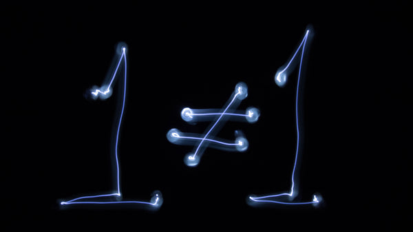 Igual — CLACHECO light painting
